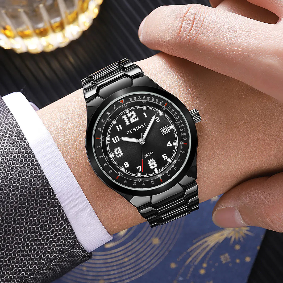 Men Quartz Watch – Water-Resistant Steel Case for Daily Use